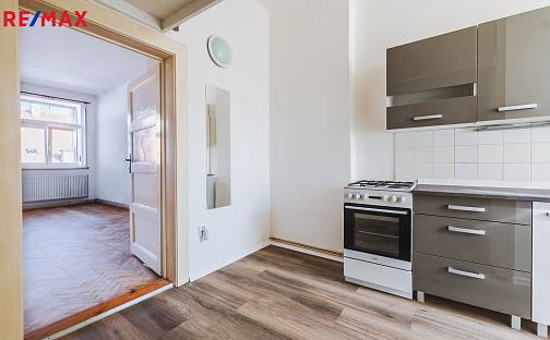 Pronájem bytu 1+1 40 m², Letohradská, Praha 7 - Holešovice