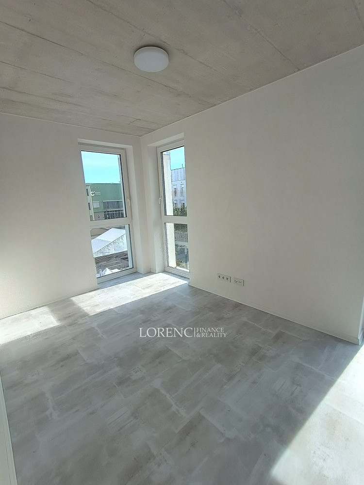 Pronájem bytu 2+kk 37 m²