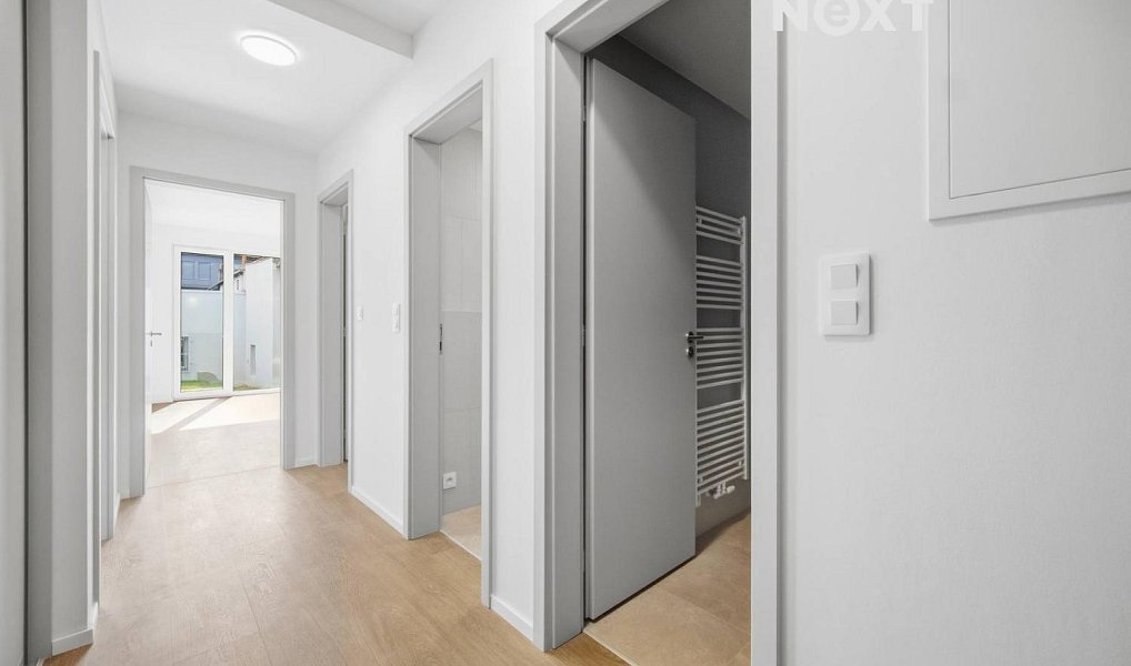 Pronájem bytu 2+kk 62 m², Hradec Králové – náhled fotky 4