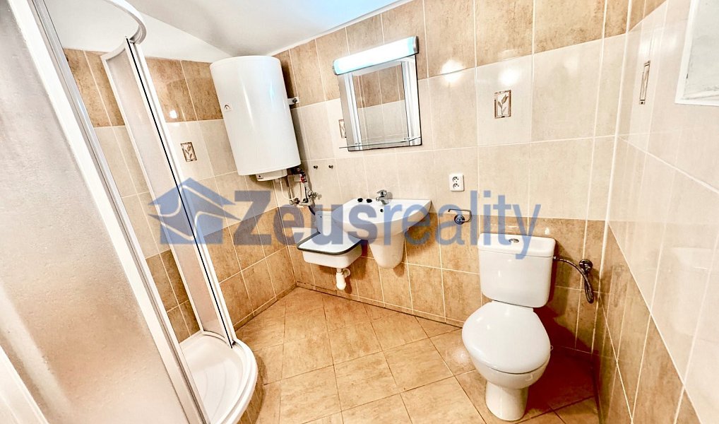 Pronájem kanceláře 25 m², Praha – náhled fotky 3