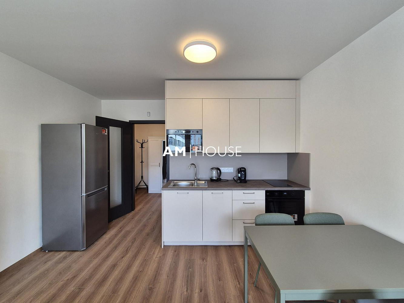 Pronájem bytu 1+kk 35 m²