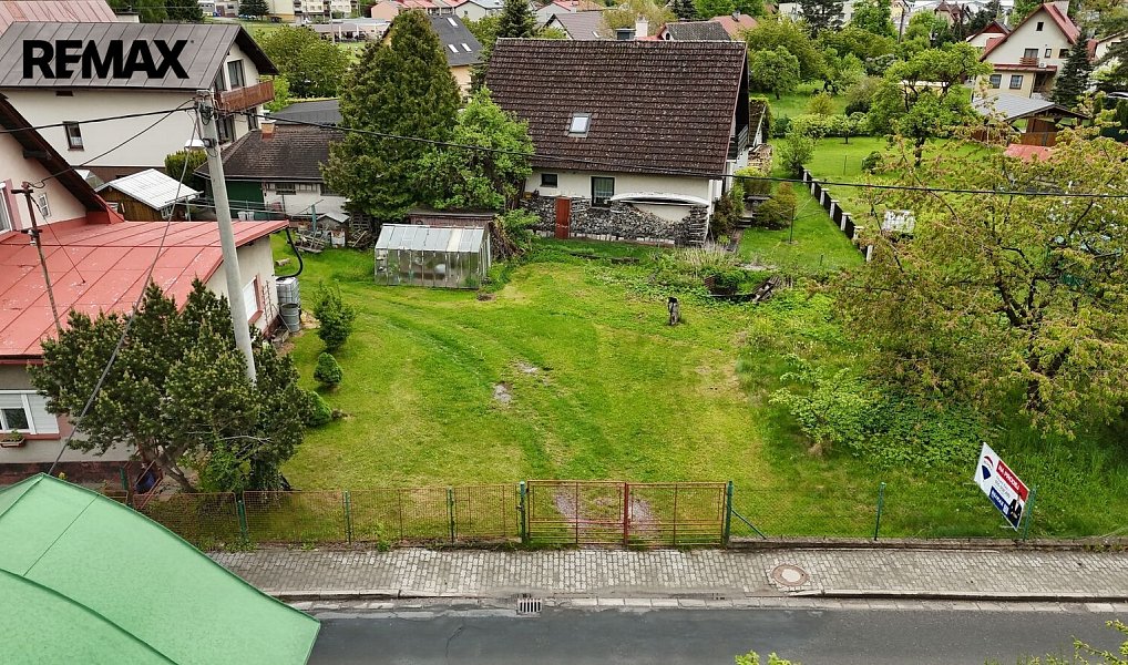 Prodej stavebního pozemku 437 m², Lánov – náhled fotky 5