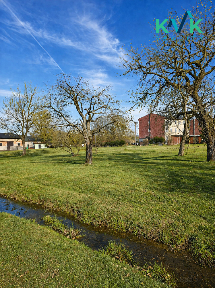 Prodej stavebního pozemku 1 513 m² – fotografie 3