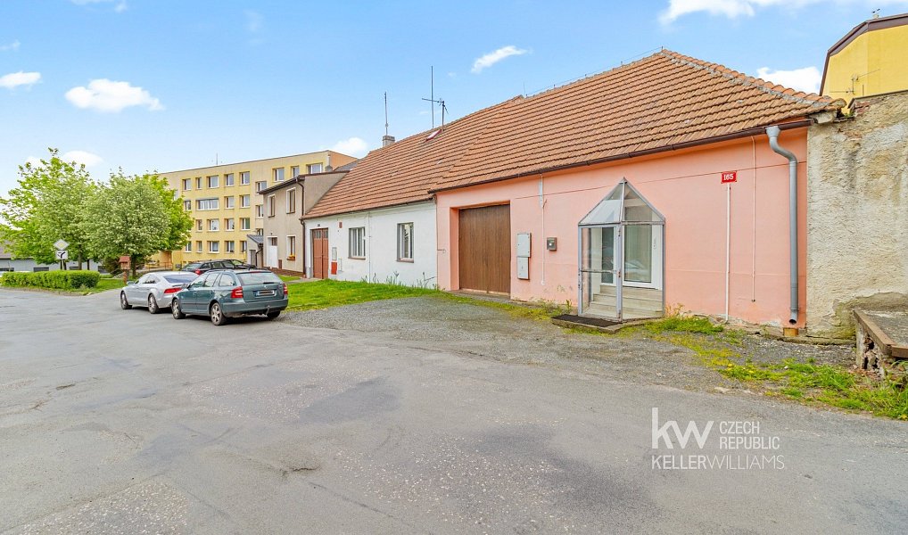 Prodej nájemního domu, činžáku 471 m², Nové Strašecí – náhled fotky 43