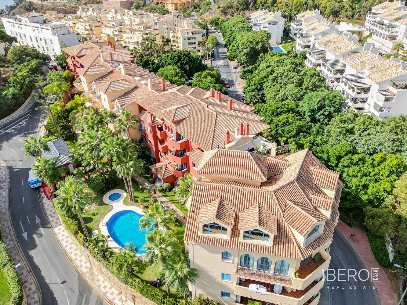 Piso 6+kk – Benalmádena, Arroyo de la Miel - Vista 3