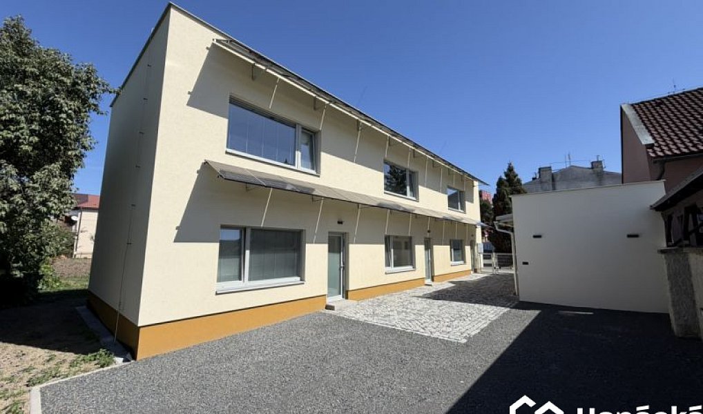 Pronájem bytu 1+kk 30 m², Bystřice pod Hostýnem – náhled fotky 24