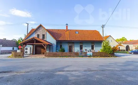 Prodej domu 180 m² s pozemkem 338 m², Lužnice, okres Jindřichův Hradec