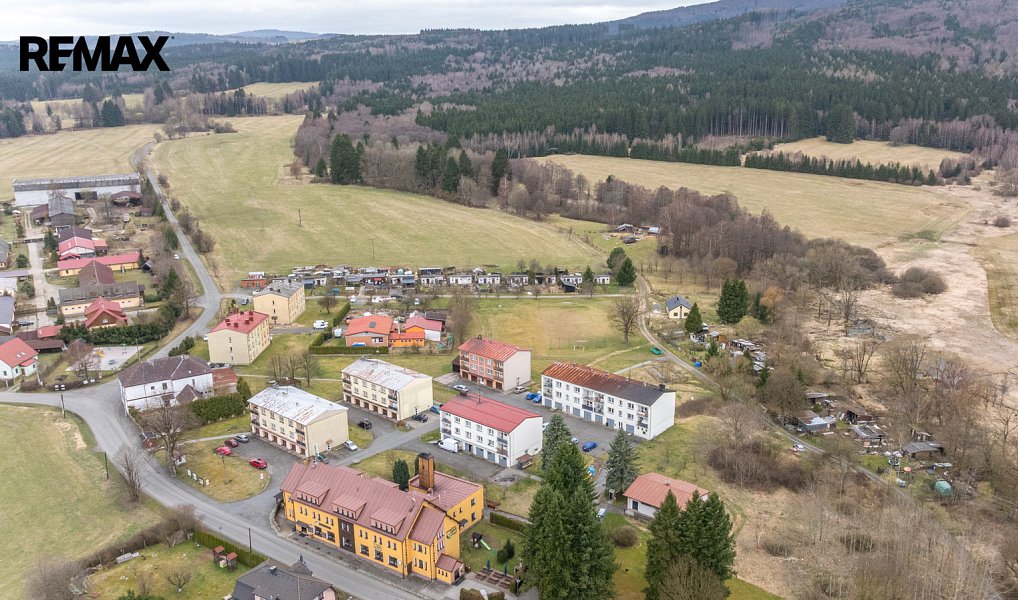 Prodej nájemního domu, činžáku 315 m², Rybník – náhled fotky 9
