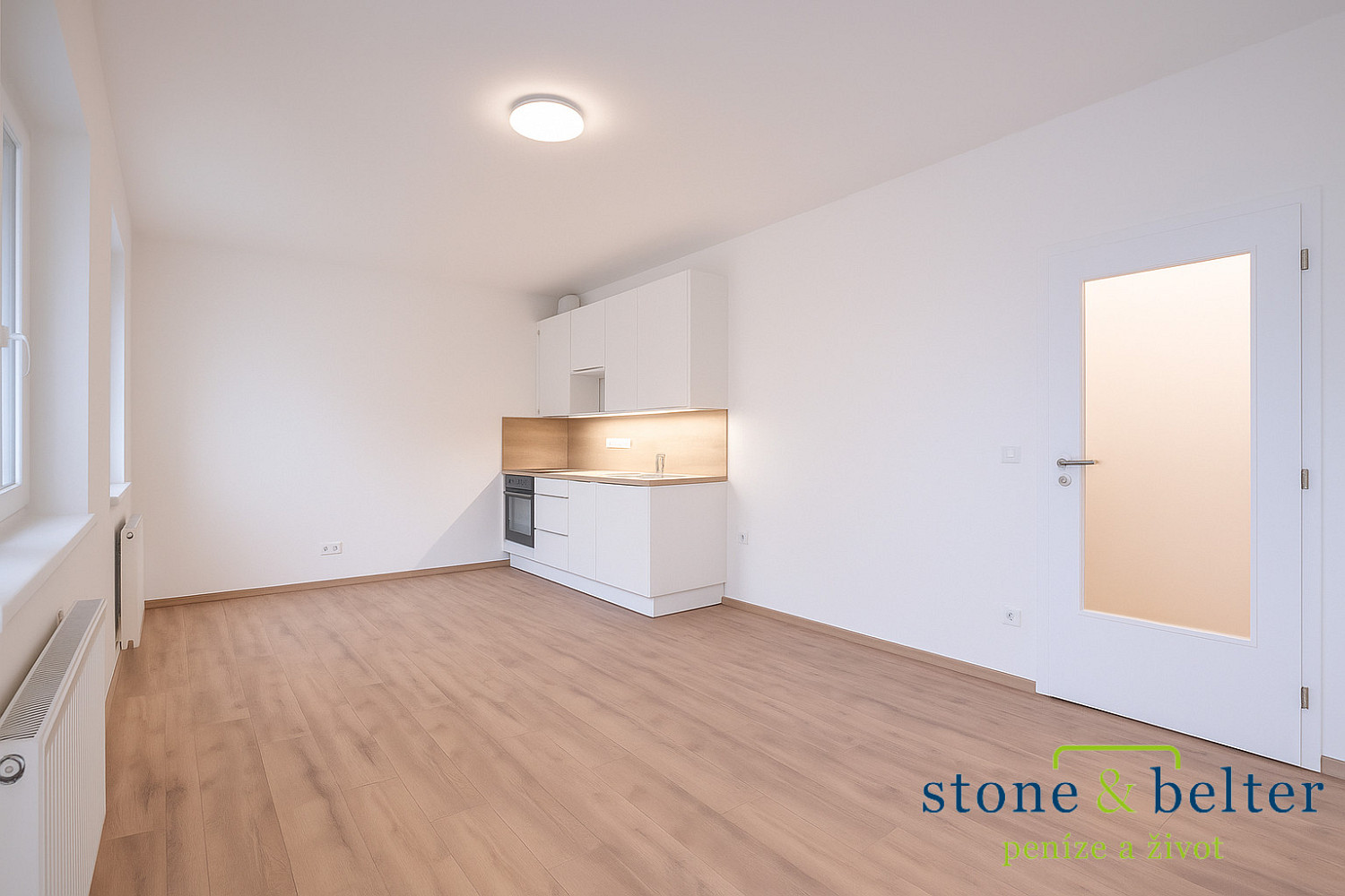 Pronájem bytu 1+kk 31 m² – fotografie 2