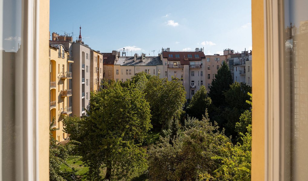 Prodej bytu 2+1 80 m², Praha – náhled fotky 13