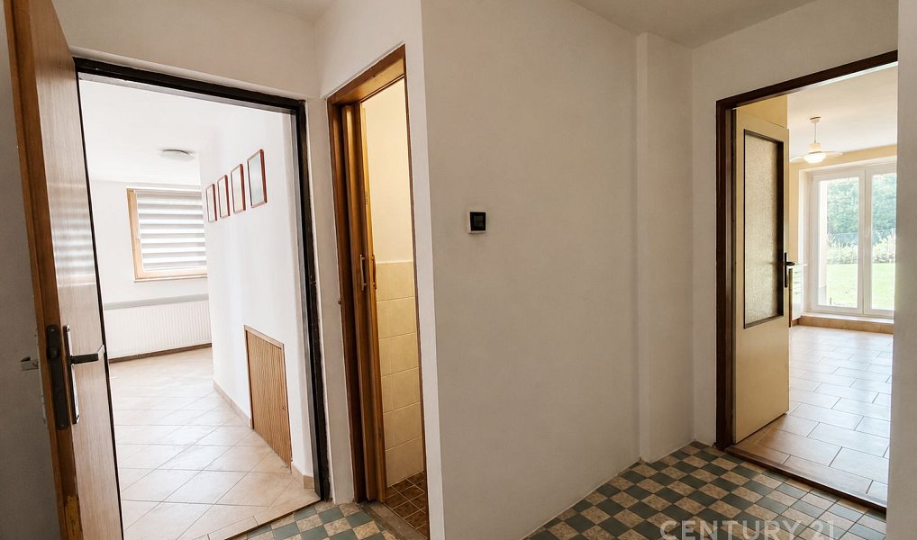 Prodej domu 238 m² s pozemkem 1 086 m², Kunžak – náhled fotky 25