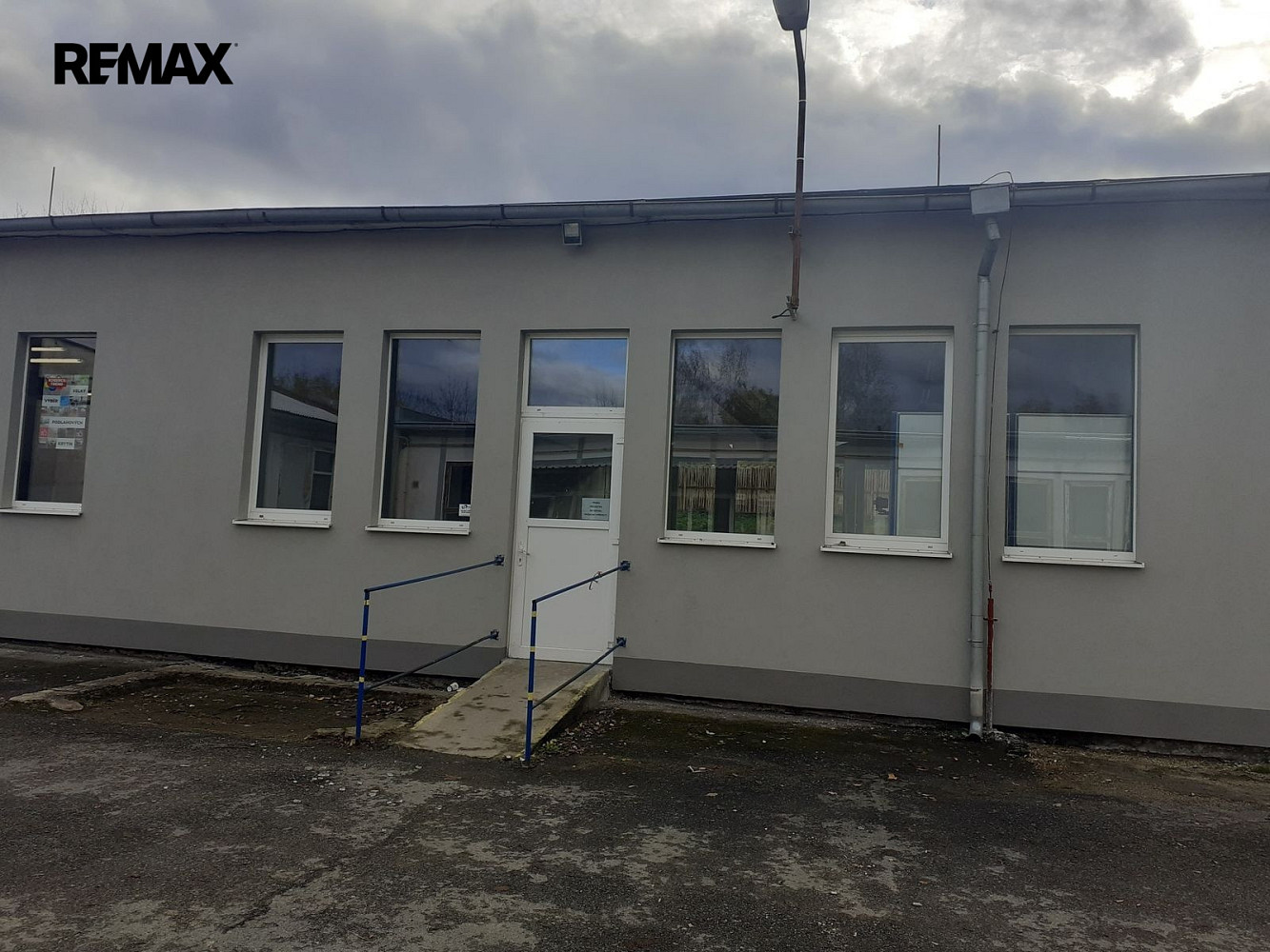 Pronájem skladovacích prostor 129 m²