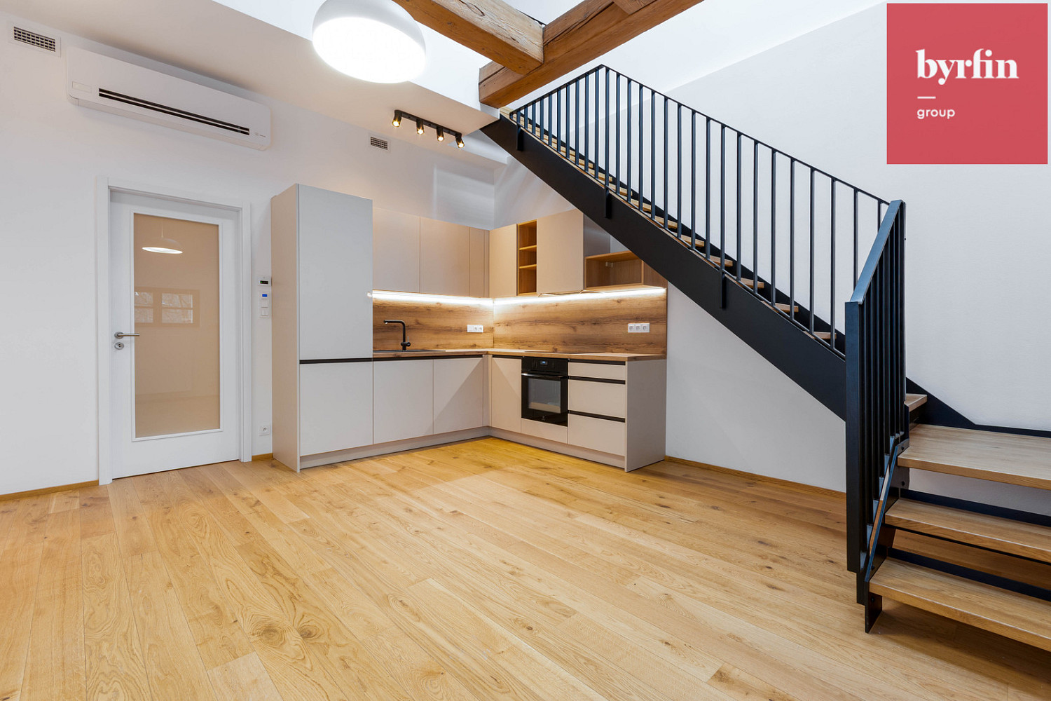 Prodej bytu 2+kk 56 m² – fotografie 3