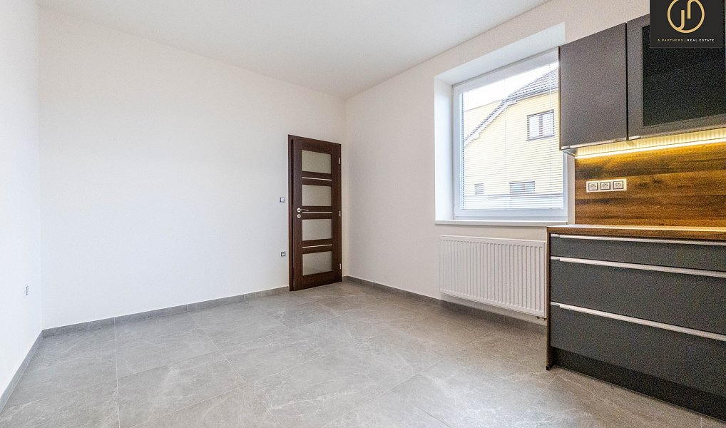 Prodej domu 209 m² s pozemkem 630 m², Kladno – náhled fotky 14