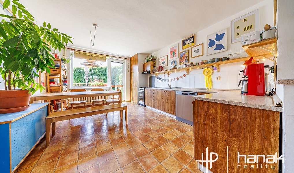 Prodej domu 243 m² s pozemkem 939 m², Hradčany-Kobeřice – náhled fotky 5