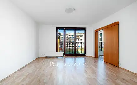 Prodej bytu 2+kk 52 m², Na Maninách, Praha 7 - Holešovice