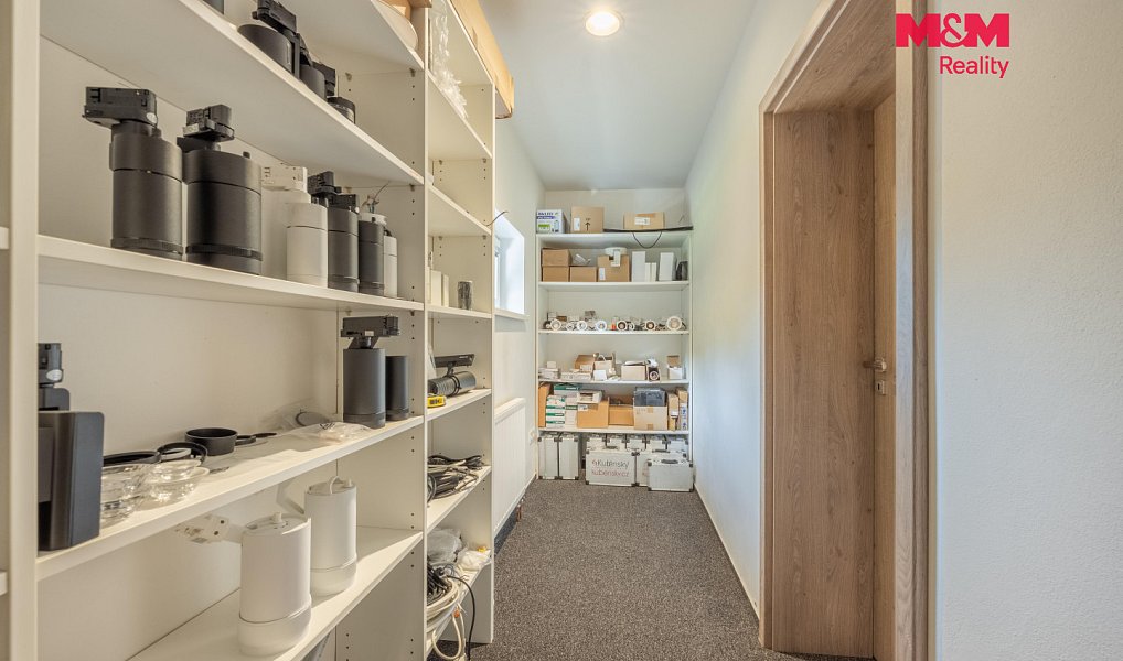 Prodej kanceláře 174 m², Slaný – náhled fotky 15