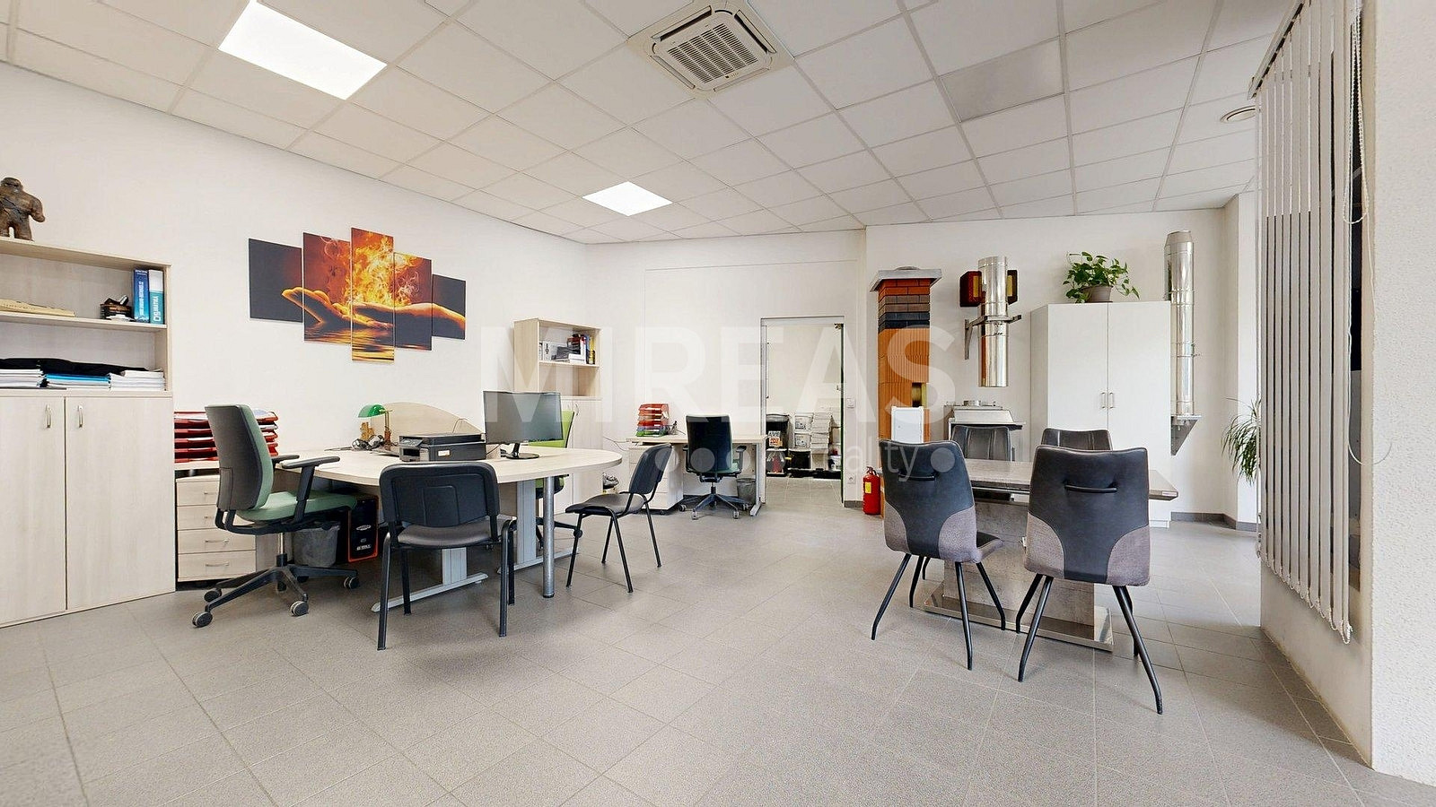 Prodej obchodních prostor 106 m² – fotografie 4