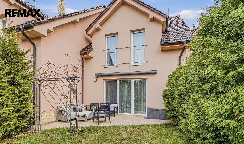 Prodej domu 213 m² s pozemkem 290 m², Pletený Újezd – náhled fotky 14