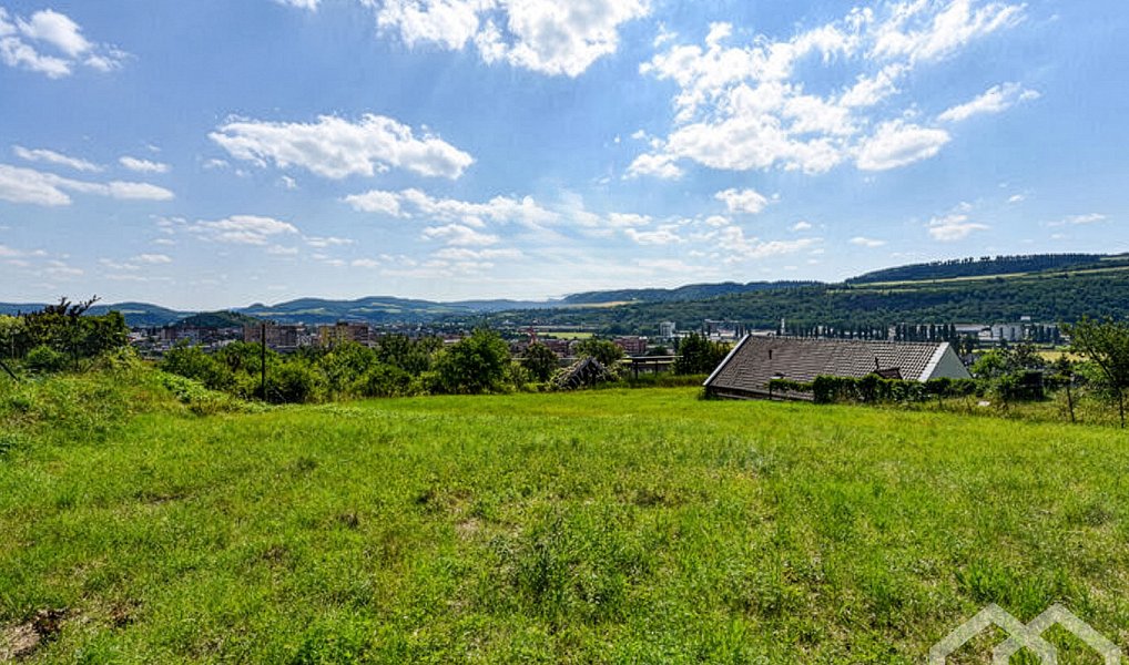 Prodej stavebního pozemku 1 110 m², Beroun – náhled fotky 4