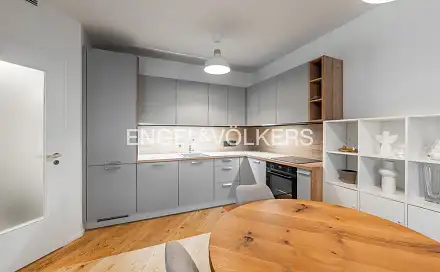 Prodej bytu 2+kk 66 m², Ramonova, Praha 10 - Strašnice