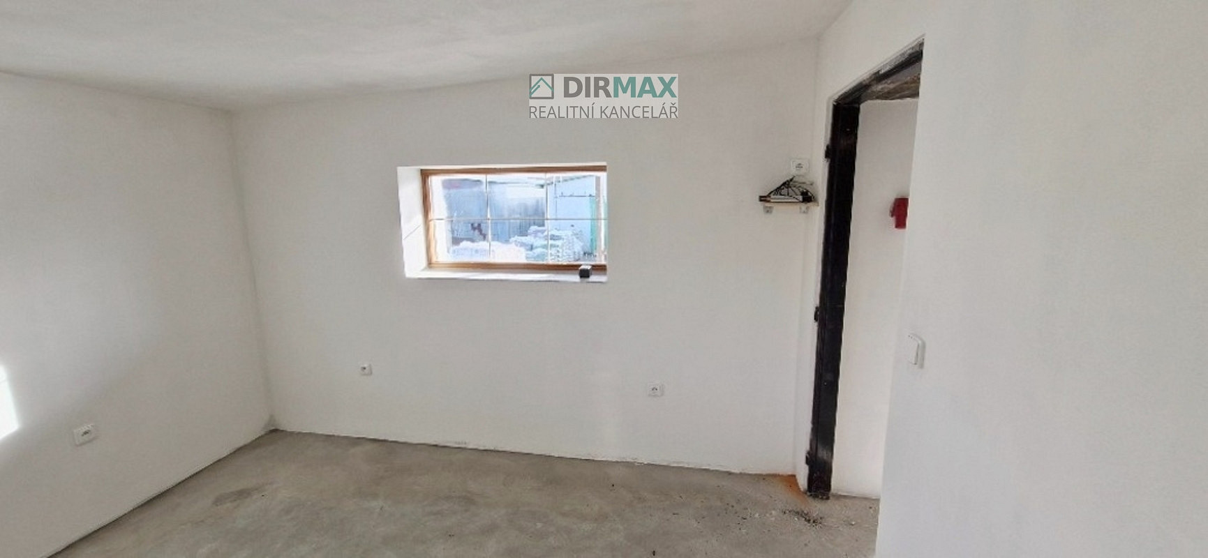 Pronájem skladovacích prostor 100 m² – fotografie 4