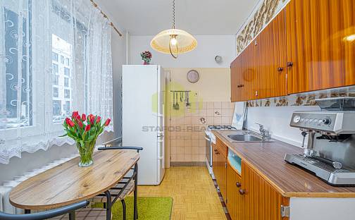 Prodej bytu 3+1 72 m², tř. Kosmonautů, Olomouc - Hodolany