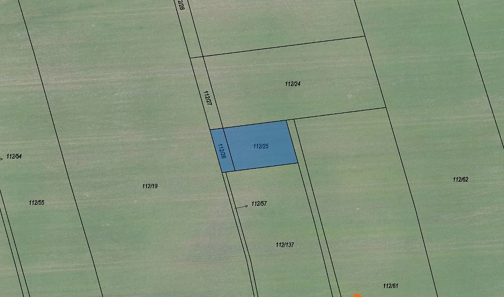 Prodej pole 245 m², Vestec – fotka 1 z 3