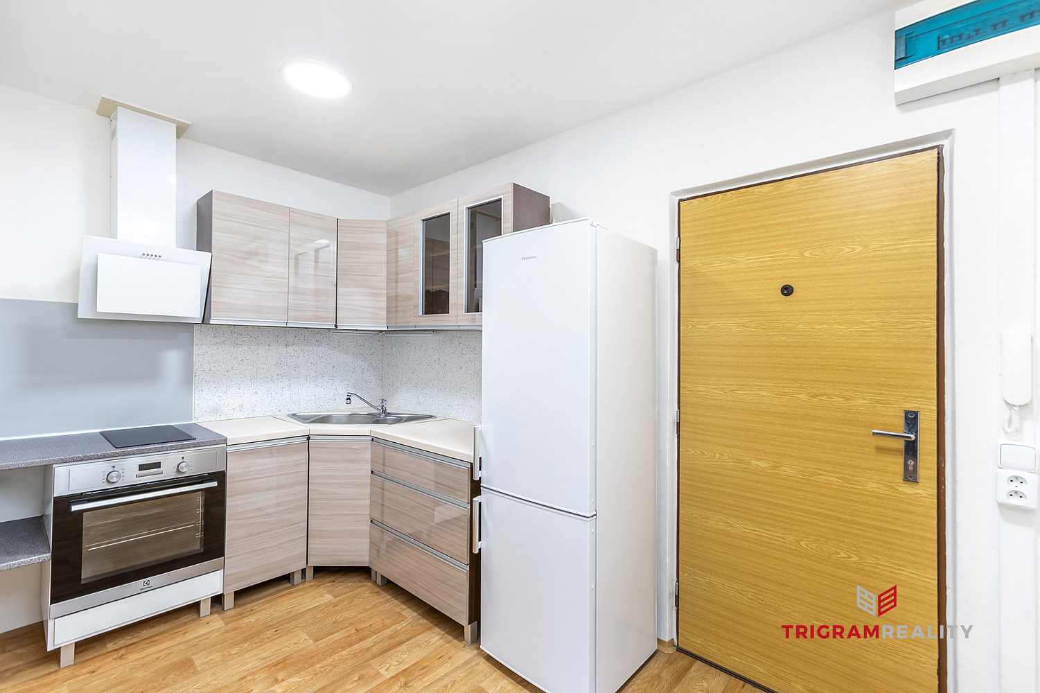 Pronájem bytu 2+kk 43 m² – fotografie 3