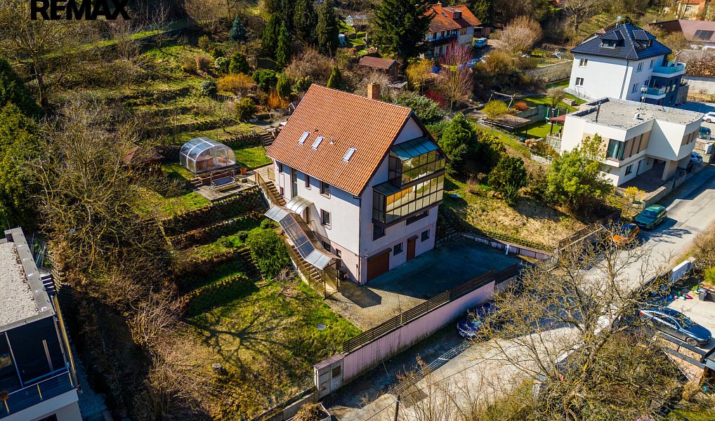 Prodej domu 300 m² s pozemkem 2 121 m², Měchenice – náhled fotky 7