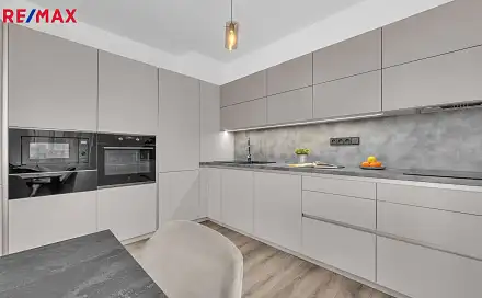 Prodej bytu 3+kk 71 m², Armádní, Milovice - Mladá, okres Nymburk