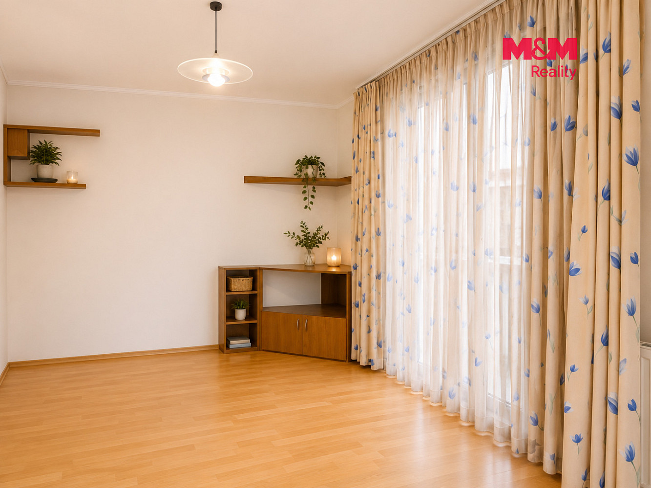 Pronájem bytu 4+kk 104 m² – fotografie 3