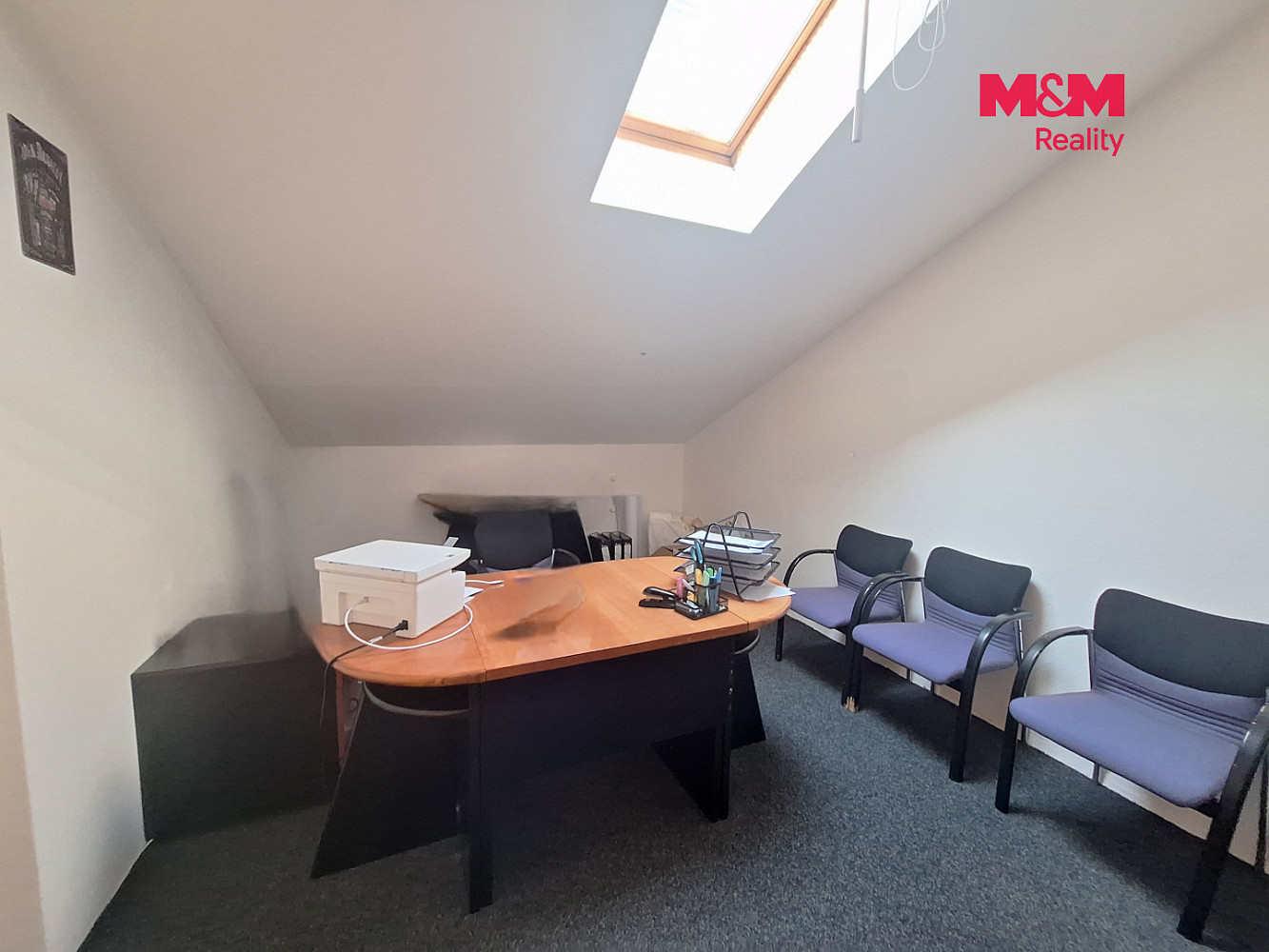 Pronájem kanceláře 97 m² — photo 3