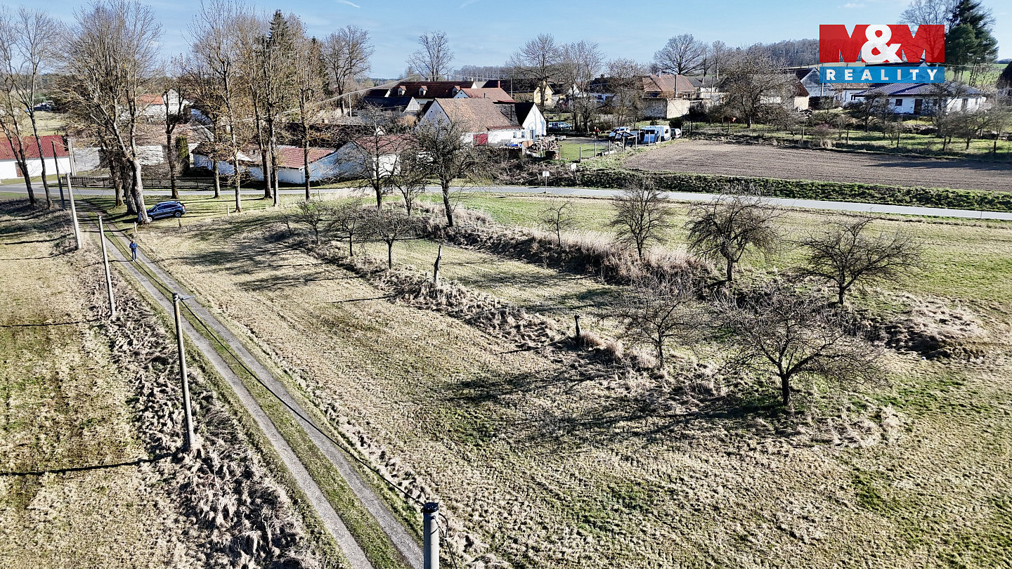 Prodej stavebního pozemku 3 158 m² — photo 2