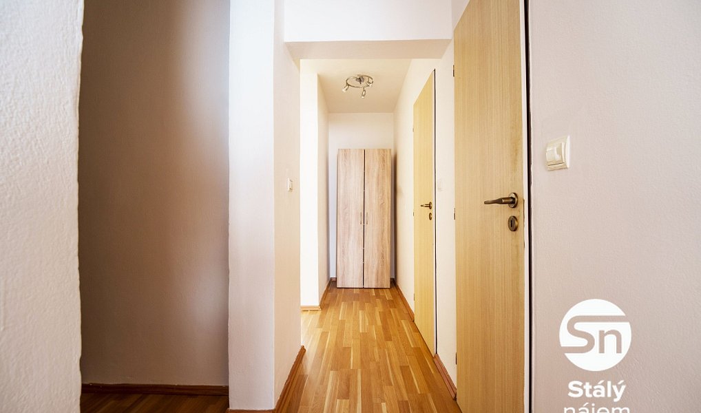 Pronájem bytu 3+kk 68 m², Milovice – náhled fotky 9