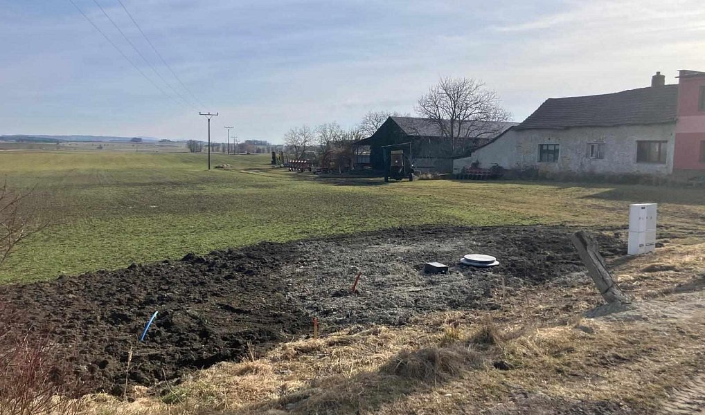 Prodej stavebního pozemku 2 670 m², Bělušice – náhled fotky 4
