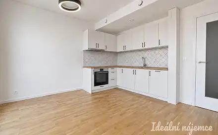Pronájem bytu 2+kk 36 m²