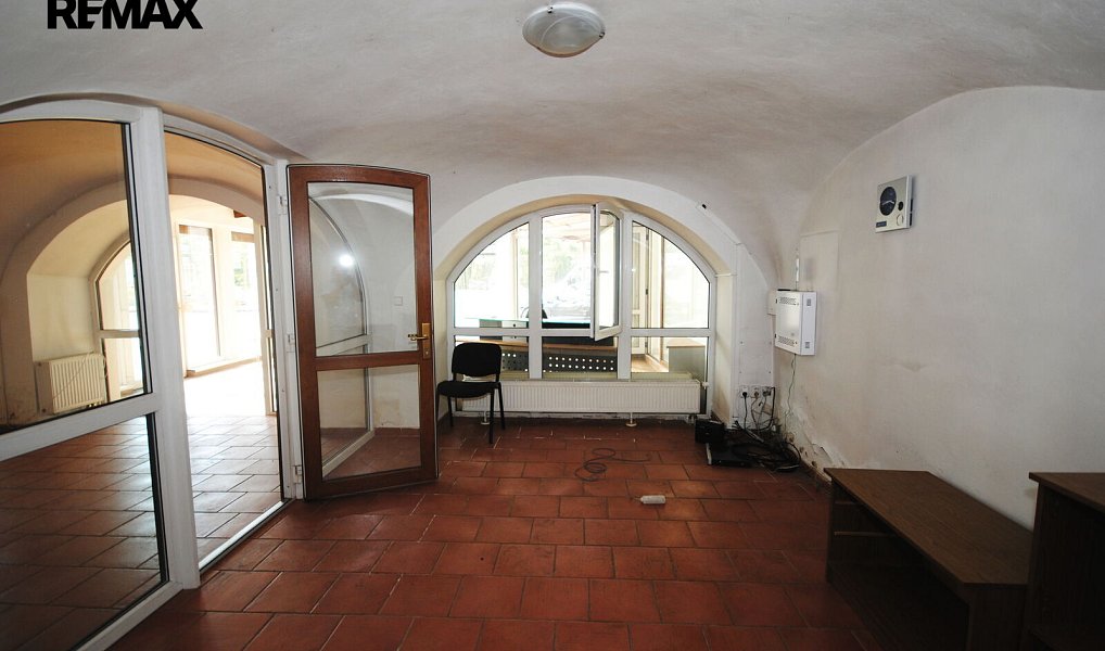 Prodej komerčního objektu (jiného typu) 6 984 m², Církvice – náhled fotky 8