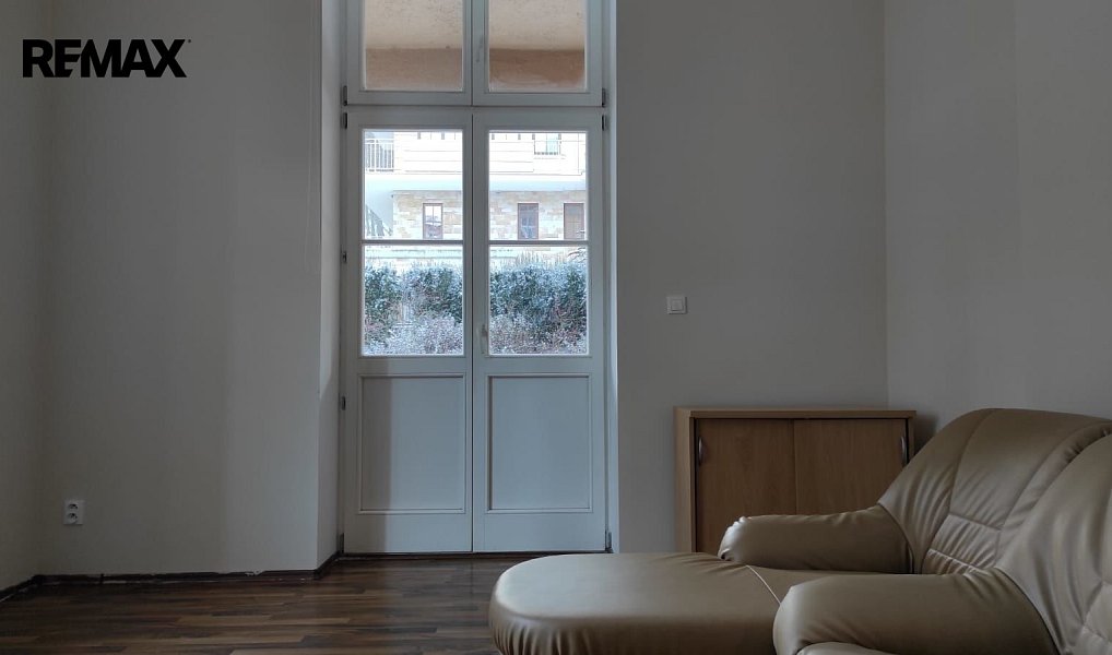 Prodej bytu 3+1 85 m², Karlovy Vary – náhled fotky 13