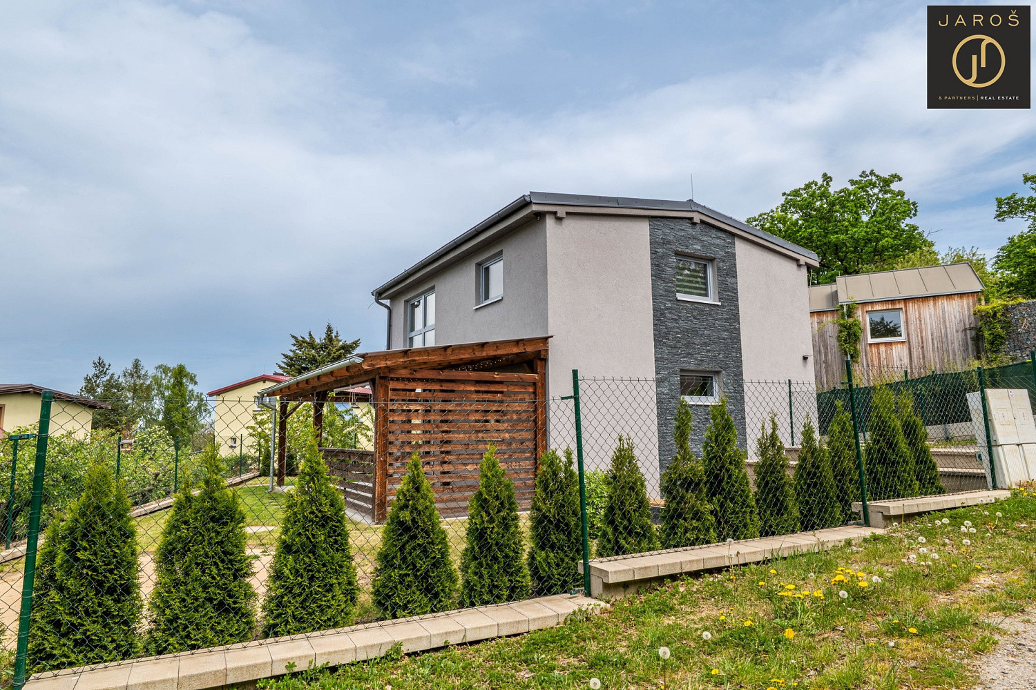 Prodej domu 89 m² s pozemkem 327 m² — photo 3