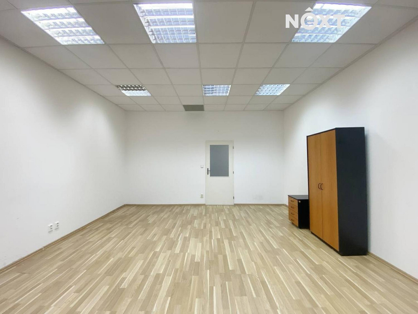 Pronájem kanceláře 114 m² – fotografie 4