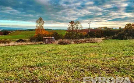 Prodej stavebního pozemku 1 300 m², Lubná, okres Rakovník