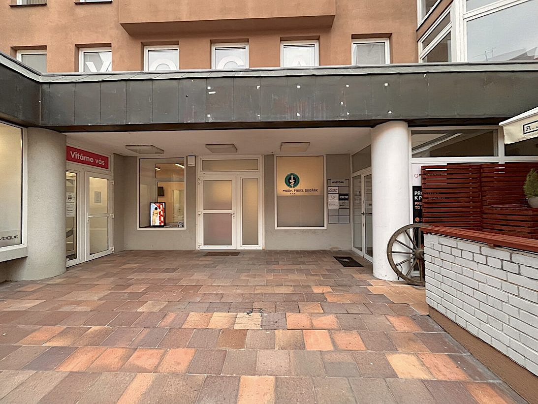 Pronájem kanceláře 32 m² – fotografie 5