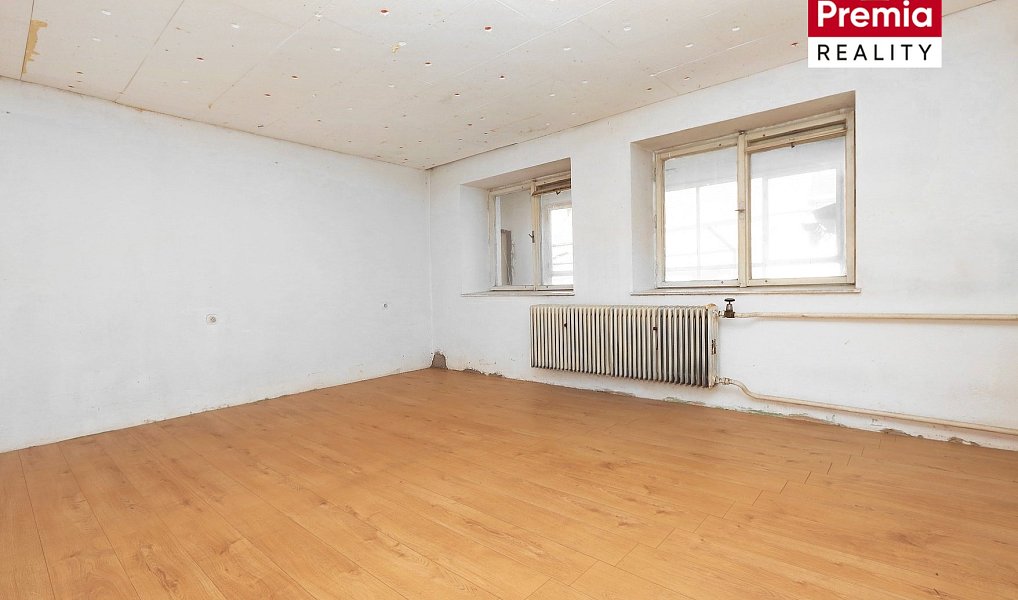 Prodej domu 230 m² s pozemkem 833 m², Strachotice – náhled fotky 10