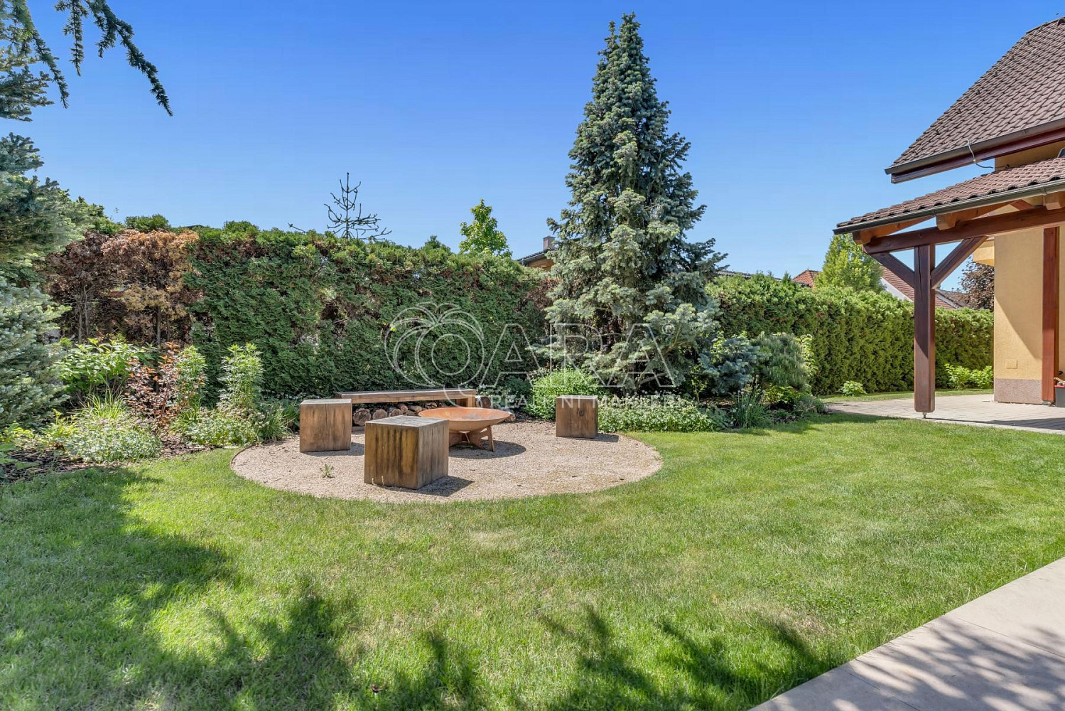 Prodej domu 255 m² s pozemkem 775 m² – fotografie 4