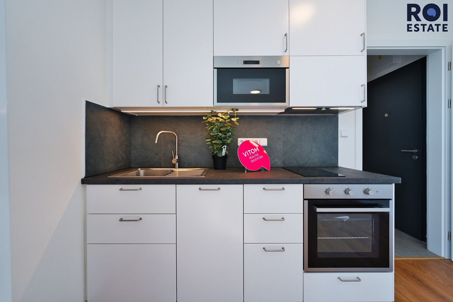 Pronájem bytu 1+kk 30 m²