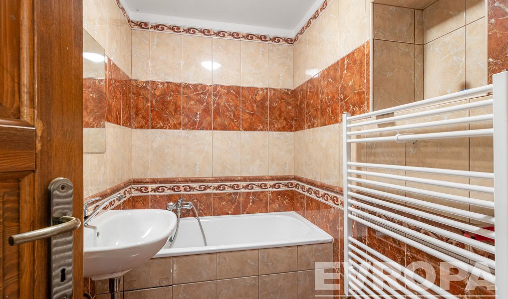 Prodej domu 228 m² s pozemkem 643 m², Krásná Hora – náhled fotky 12