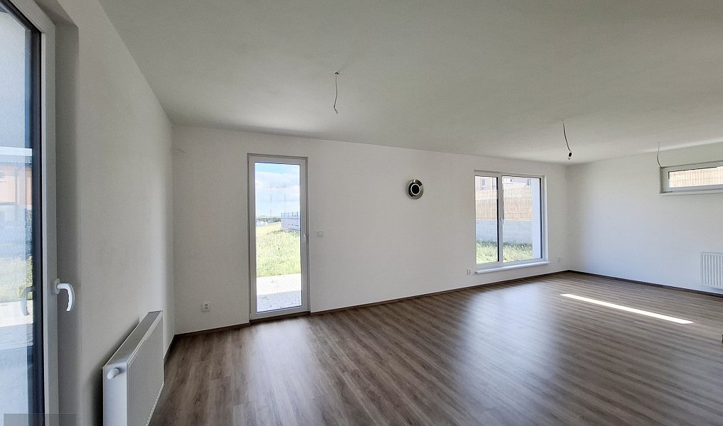 Prodej domu 127 m² s pozemkem 540 m², Nehvizdy – náhled fotky 4