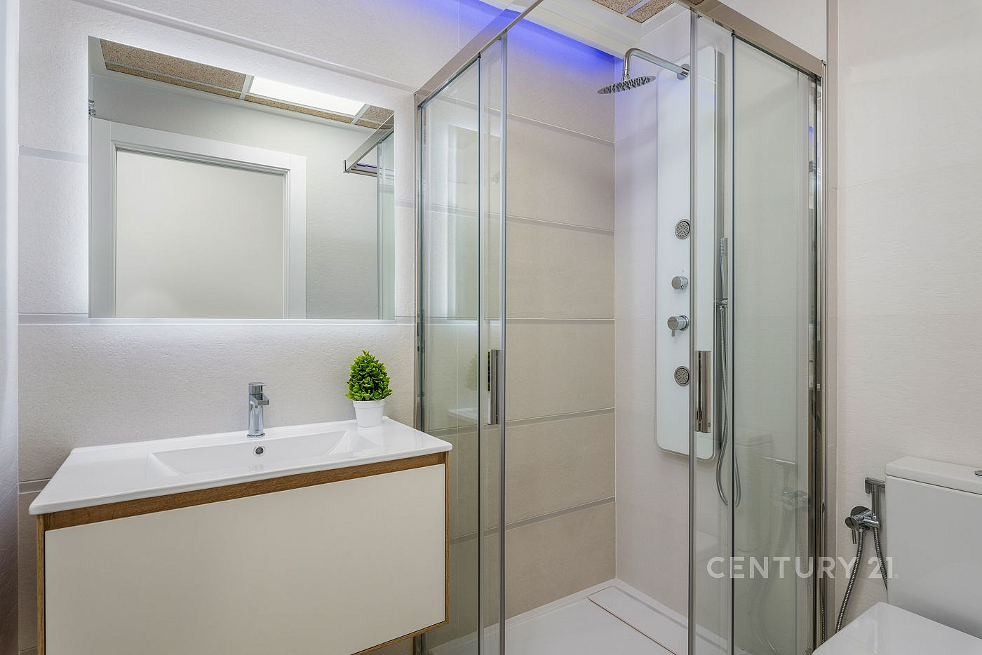 Piso – Torrevieja, Urbanización Los Balcones - Más