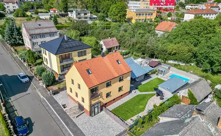 Prodej domu 367 m² s pozemkem 794 m², Spojovací, Radomyšl, okres Strakonice